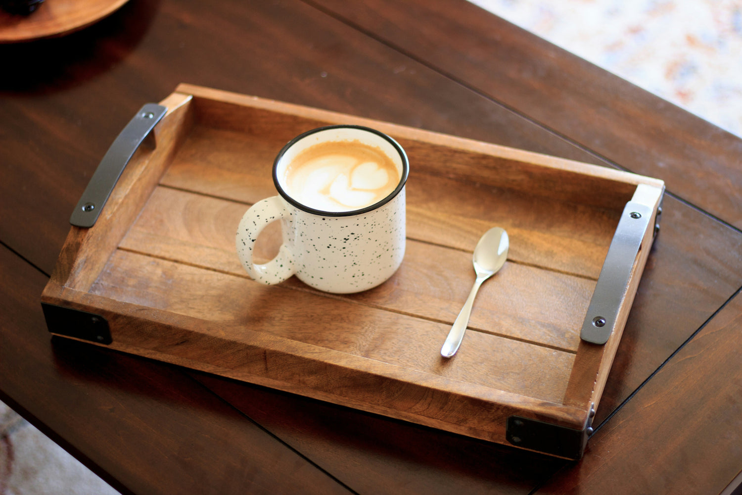 TRAYS & TROLLEYS