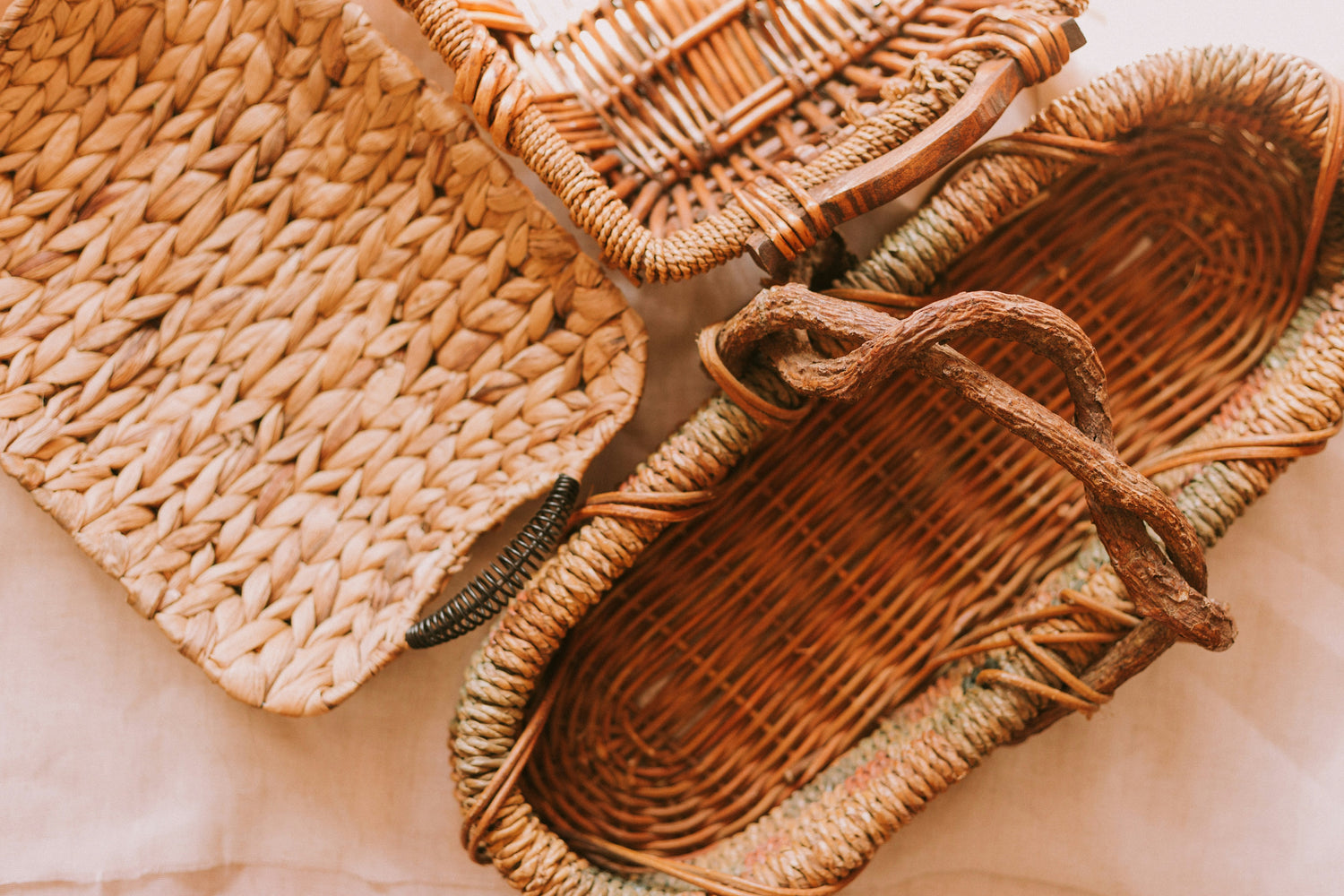 BASKETS & BOXES